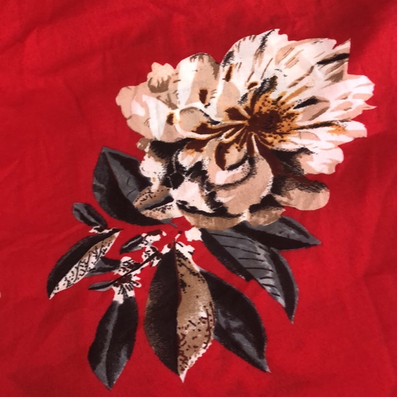 2 for $15 Pretty, red cap sleeve blouse - Picture 2 of 4